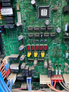 Reparación de placa